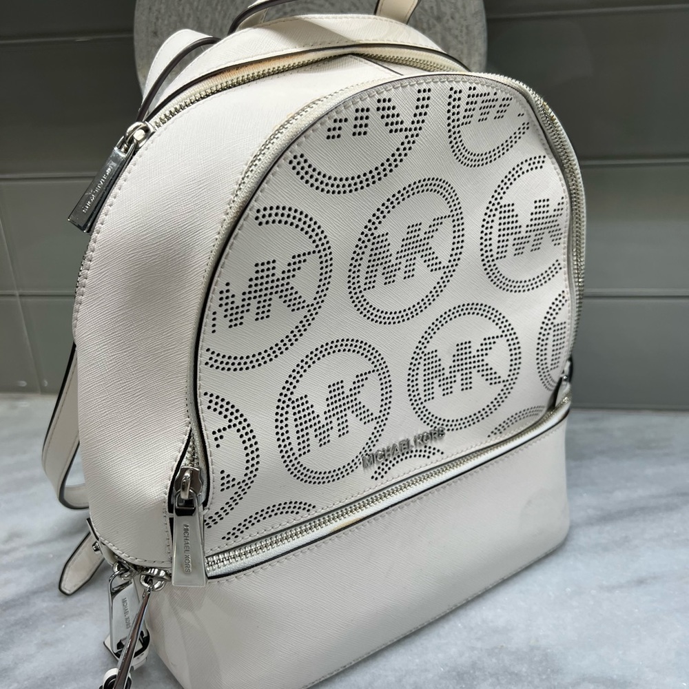 MICHAEL Michael Kors Rhea Zip Medium Backpack Optic White One Size Used